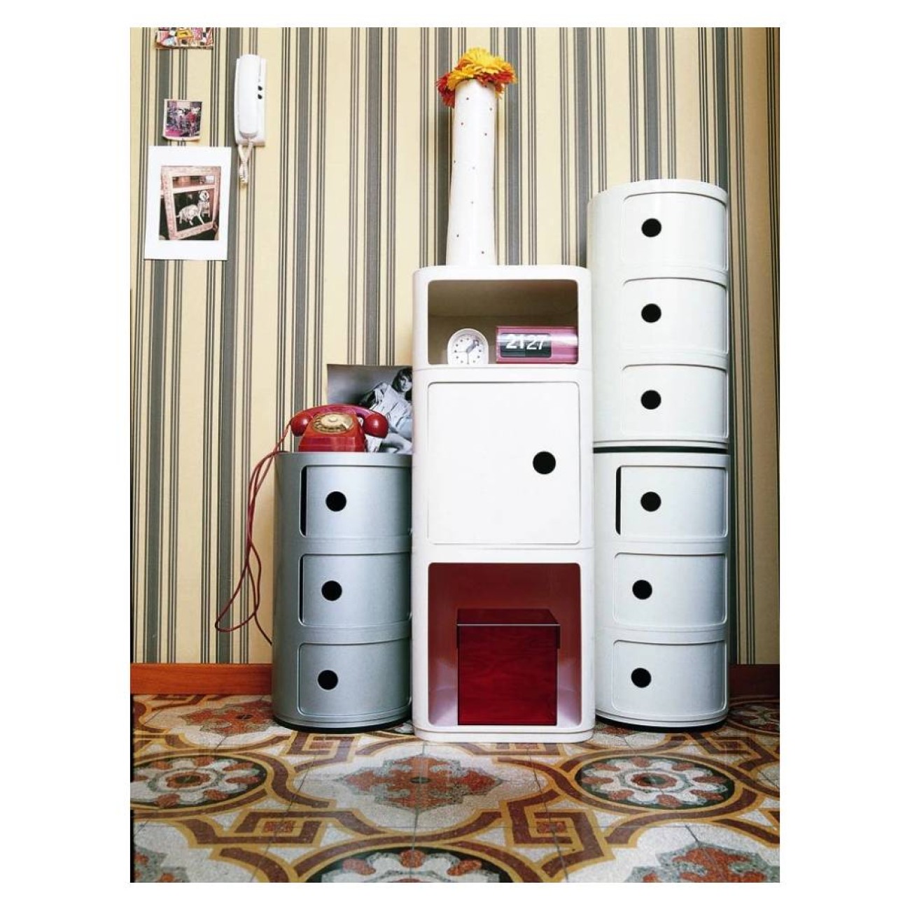 Kartell Συρταριέρα τριπλή λευκή διάμετρος 32εκ. σειρά Componibili Συρταριέρες