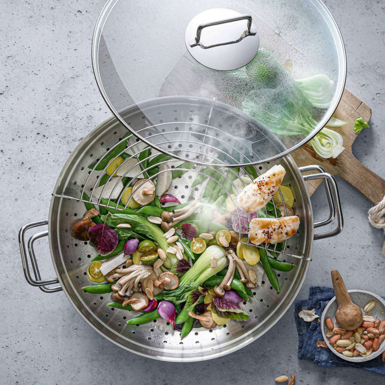 WMF Wok Macao 36 εκ με γυάλινο καπάκι και σκεύος ατμού Τηγάνια/Wok