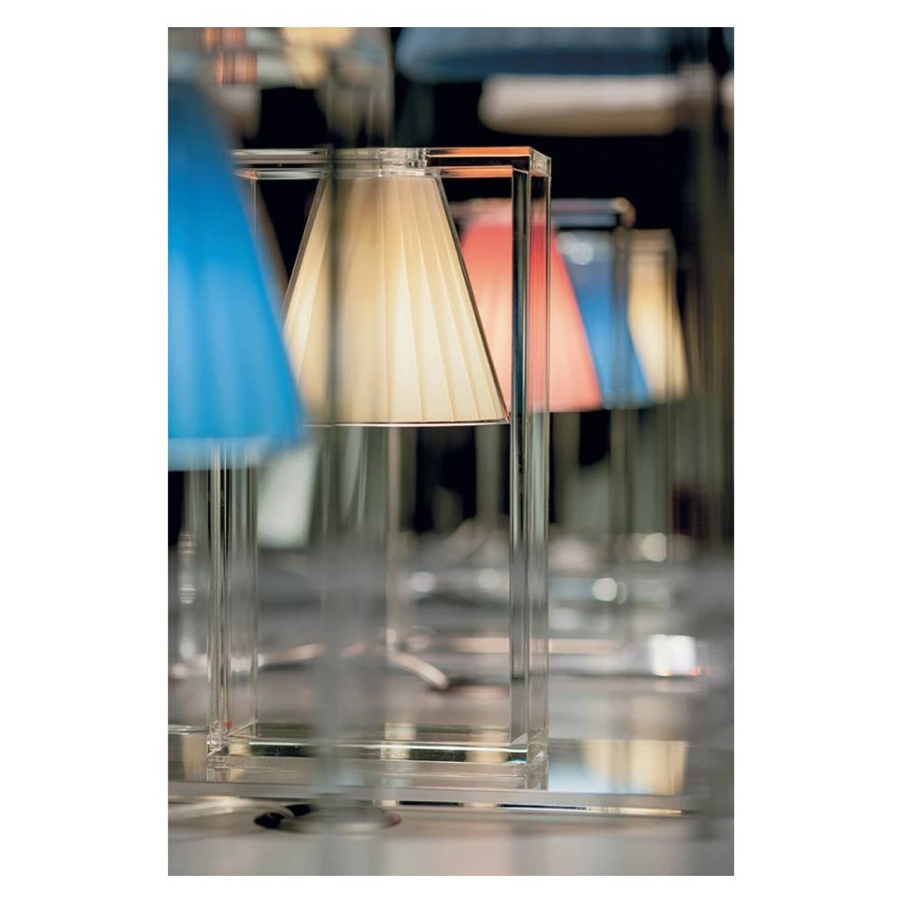 Kartell Λάμπα crystal/pink 17x32εκ. σειρά Light-Air
 Επιτραπέζια