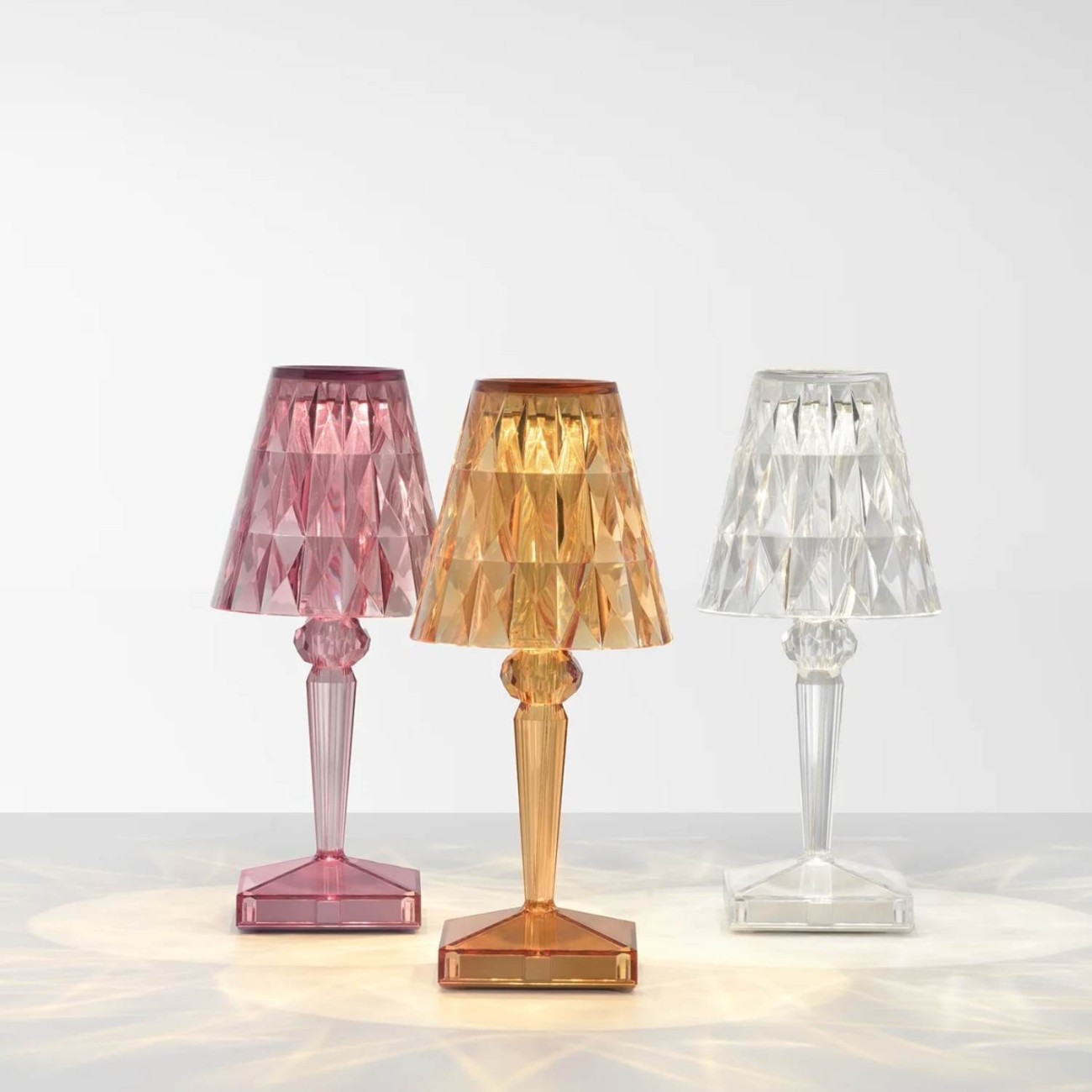 Kartell Λάμπα 26 εκ επαναφορτιζόμενη pastel pink σειρά Battery 