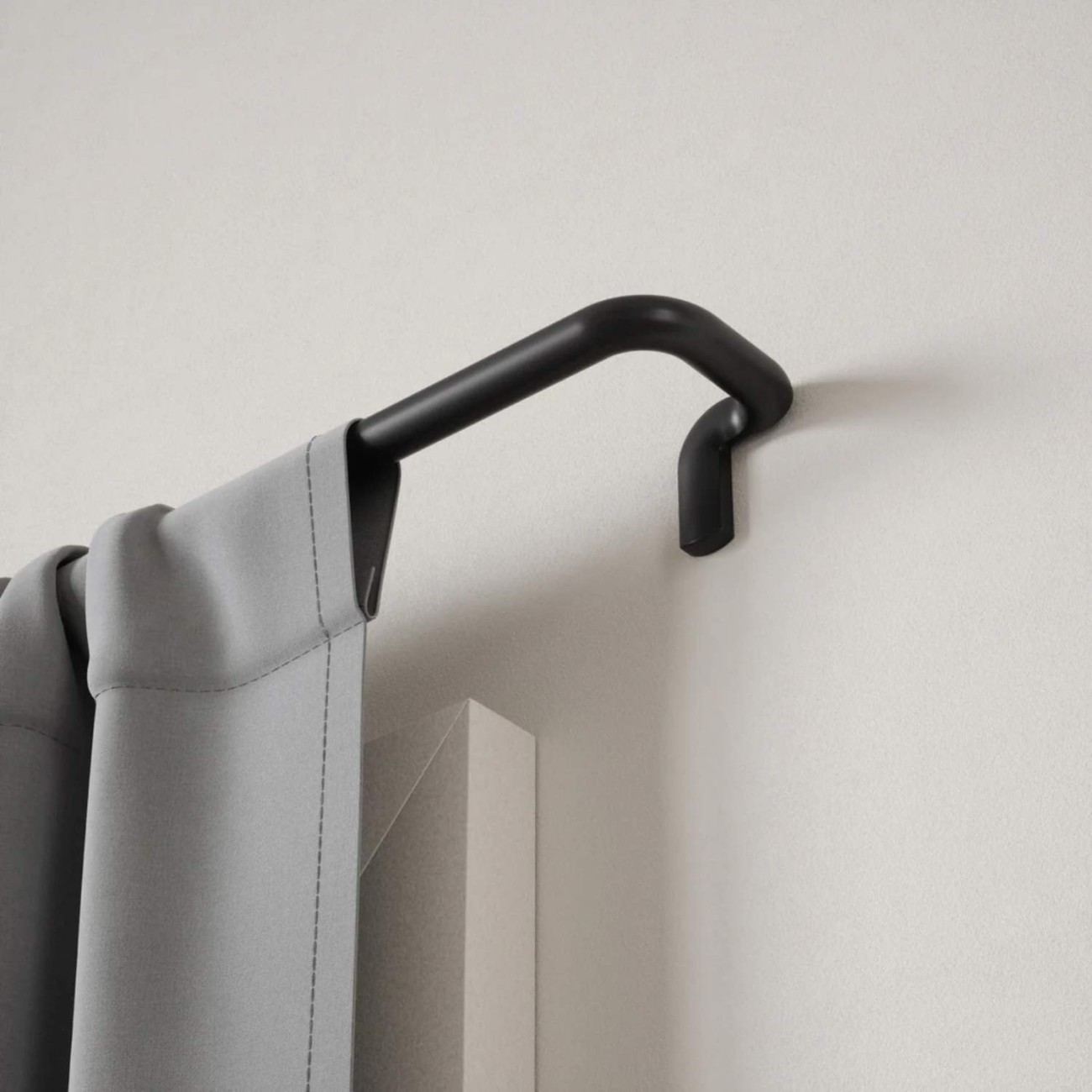 Umbra Κουρτινόξυλο Matte Black επεκτεινόμενο 167-365 cm σειρά Twilight Single Νέα Είδη