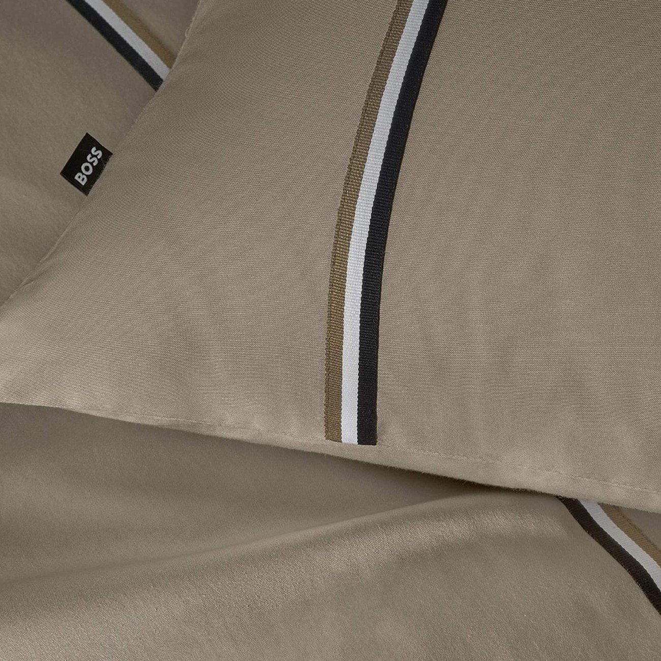 Hugo Boss Παπλωματοθήκη 240x220εκ. μπεζ σειρά Blinea Παπλωματοθήκες