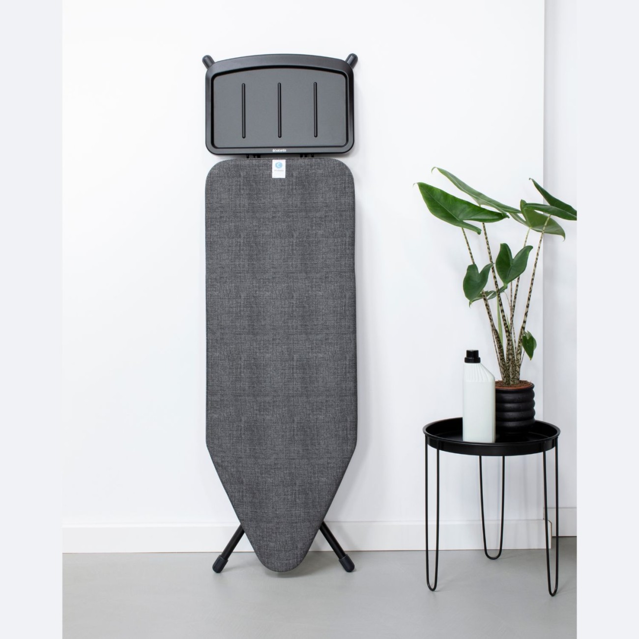 Brabantia Σιδερώστρα C 124Χ45 SSUH Denim Black Σιδερώστρες
