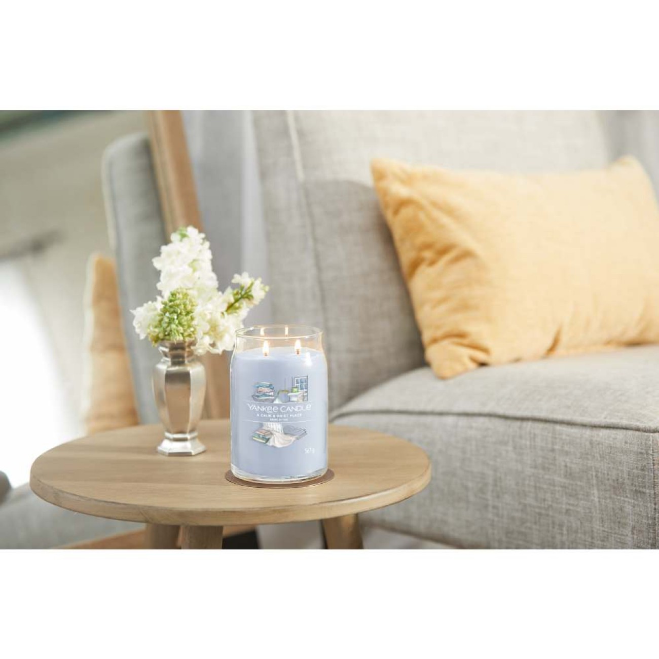 Yankee Candle Αρωματικό Κερί Signature σε Γυάλινο Δοχείο Large σειρά A Calm & Quiet Place
 Γυάλινα δοχεία Yankee Candle