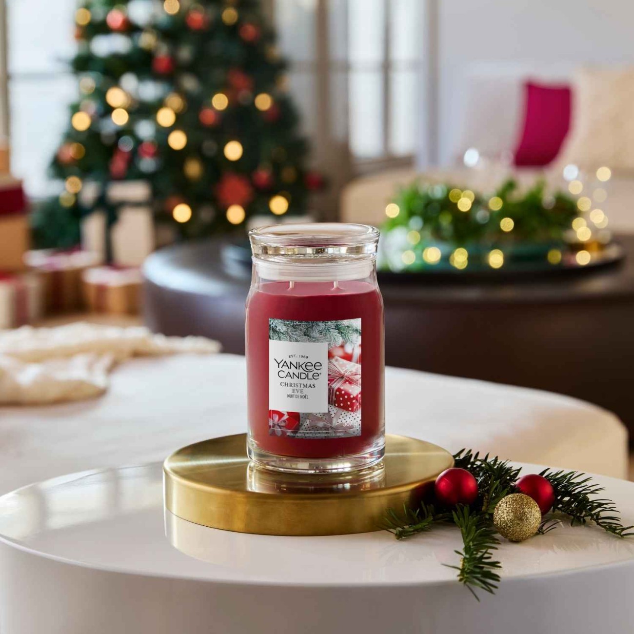 Yankee Candle Αρωματικό Κερί Signature σε Γυάλινο Δοχείο Large σειρά Christmas Eve (567γρ.) Χριστουγεννιάτικα