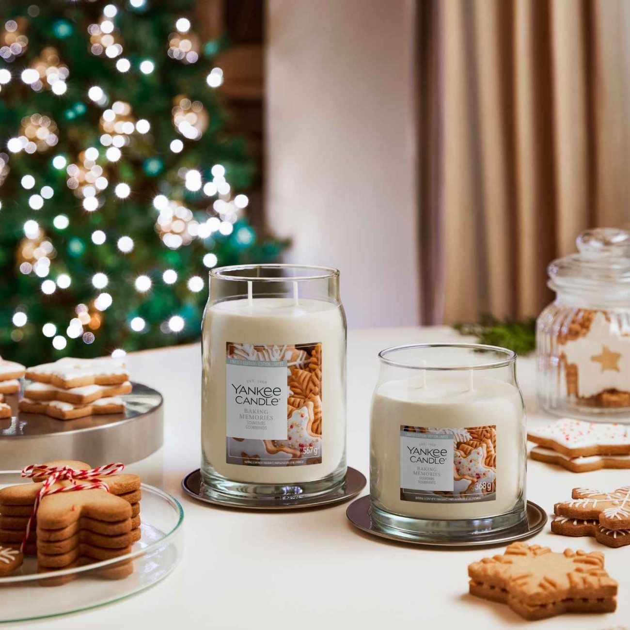 Yankee Candle Αρωματικό Κερί Signature σε Γυάλινο Δοχείο Large σειρά Baking Memories (567γρ.) Χριστουγεννιάτικα