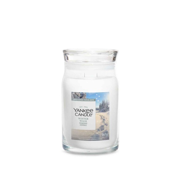 Yankee Candle Αρωματικό Κερί Signature σε Γυάλινο Δοχείο Large σειρά Winter walk (567γρ.)
Yankee Candle Αρωματικό Κερί Signature σε Γυάλινο Δοχείο Large σειρά Winter walk (567γρ.)