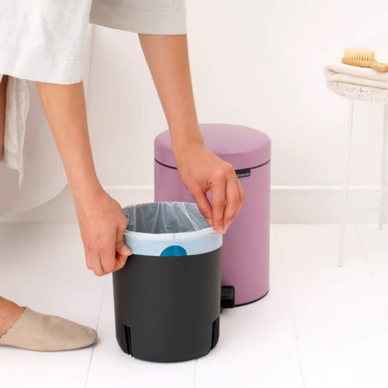 Brabantia Δοχειο Απορριμάτων 5Lt Lilac Pink σειρά Newicon Κάδοι Απορριμμάτων 