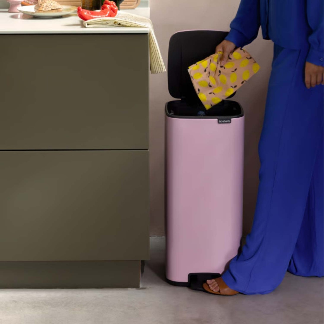 Brabantia Δοχειο Απορριμάτων 30Lt Lilac Pink σειρά Bo Κάδοι Κουζίνας