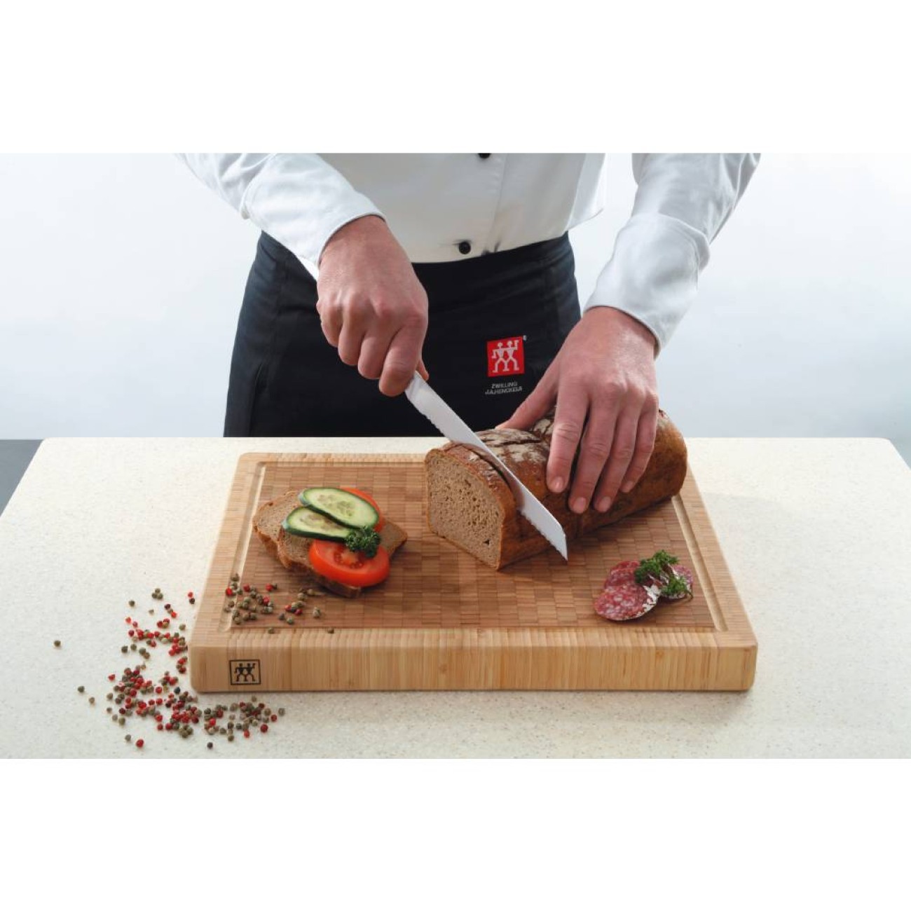 Zwilling Μαχαίρι Ψωμιού 20 εκ. σειρά ****Vier Sterne Μαχαίρια Κουζίνας & Βάσεις κοπής