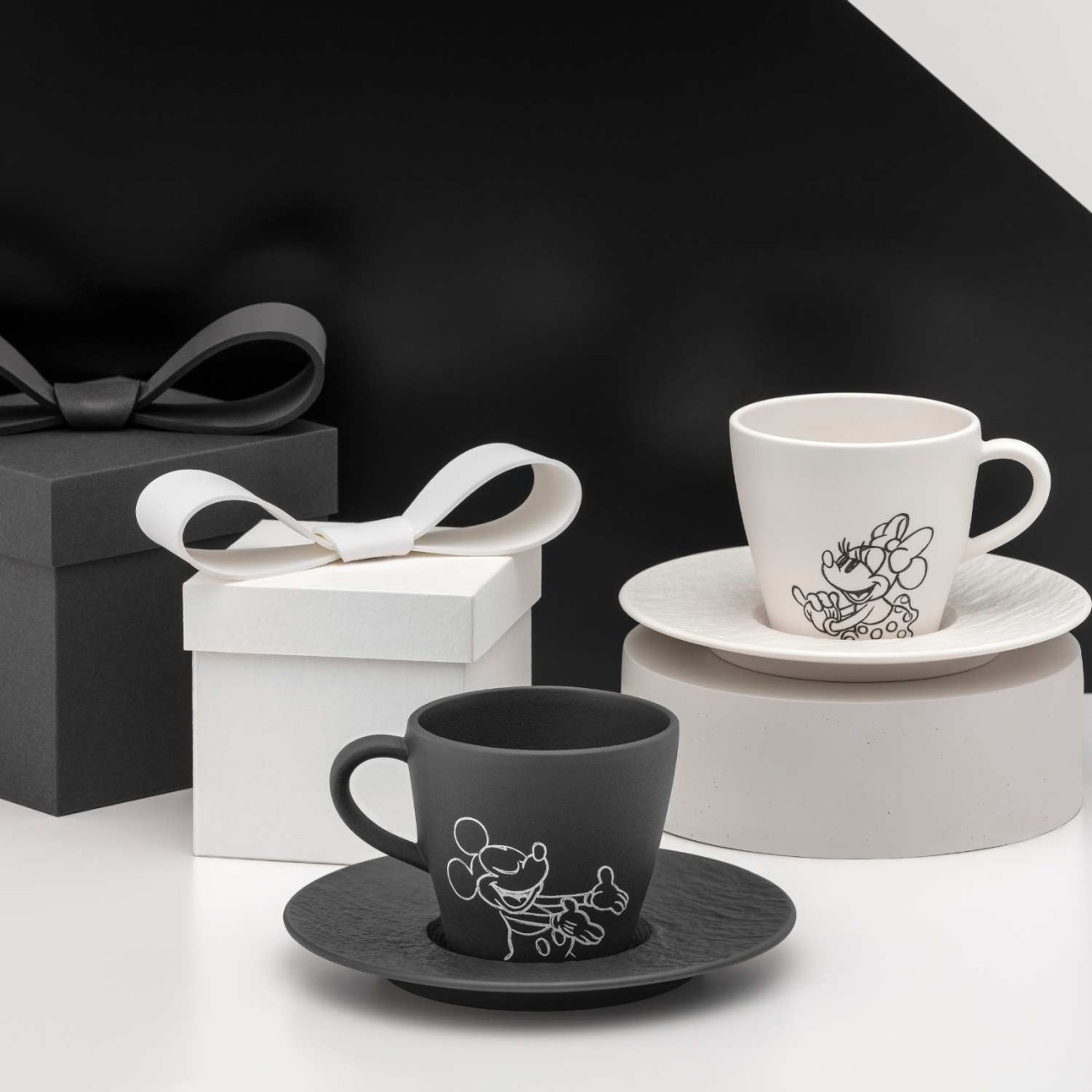 Villeroy & Boch Σετ 4 τεμ. φλιτζάνι/πιάτο καφέ σειρά Manufacture Rock Mickey Mouse Manufacture Rock by Villeroy & Boch