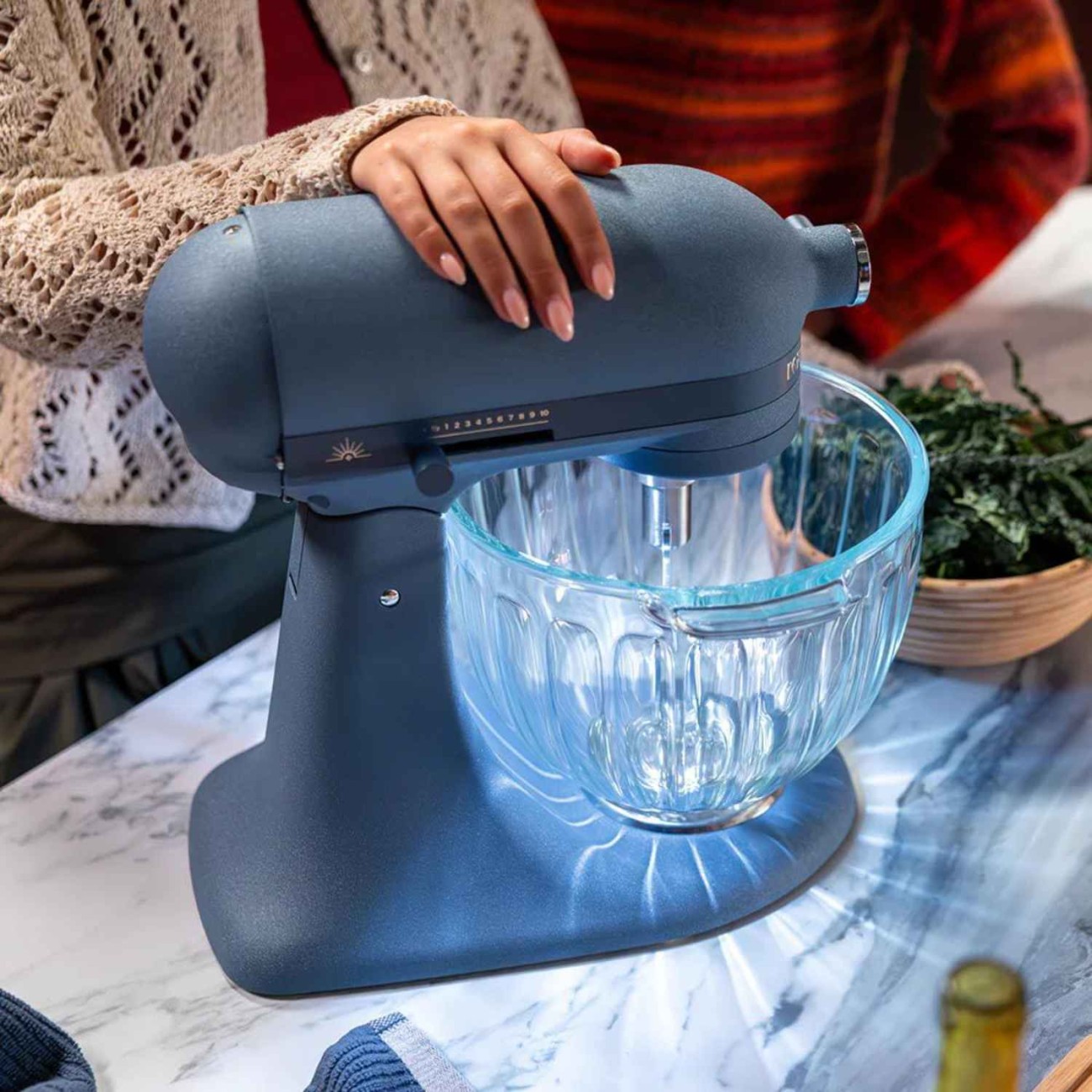 KitchenAid Μιξερ 4,7 λτ Blue Peppercorn γυάλινος κάδος σειρά Artisan Plus Design 2026 Μίξερ