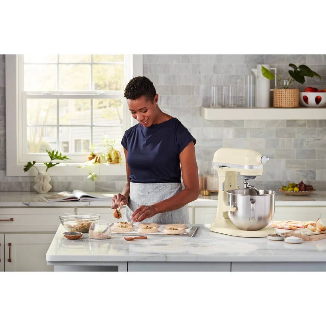 KitchenAid Μίξερ 6,6 λτ. Bowl lift Almond Cream σειρά Artisan Μίξερ