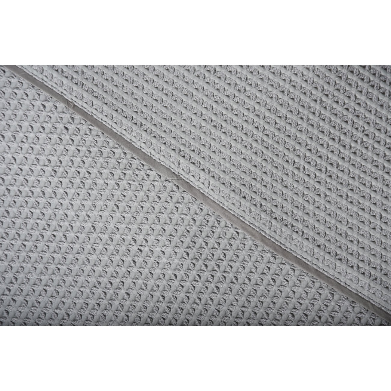 Valeron Κάλυμμα κρεβατιού πικέ 240Χ260εκ. ανθρακί σειρά Lisset Καλύμματα