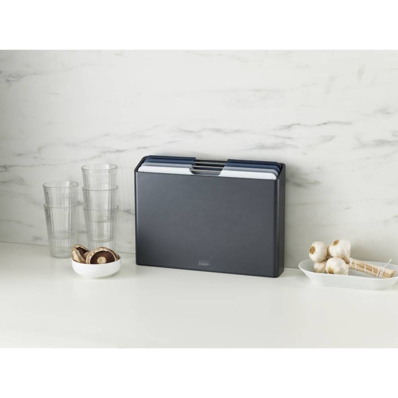 Joseph Joseph Βάση κοπής 4θέσεων 35,7x7,6x 26,2cm γκρί σειρά Folio Μαχαίρια Κουζίνας & Βάσεις κοπής