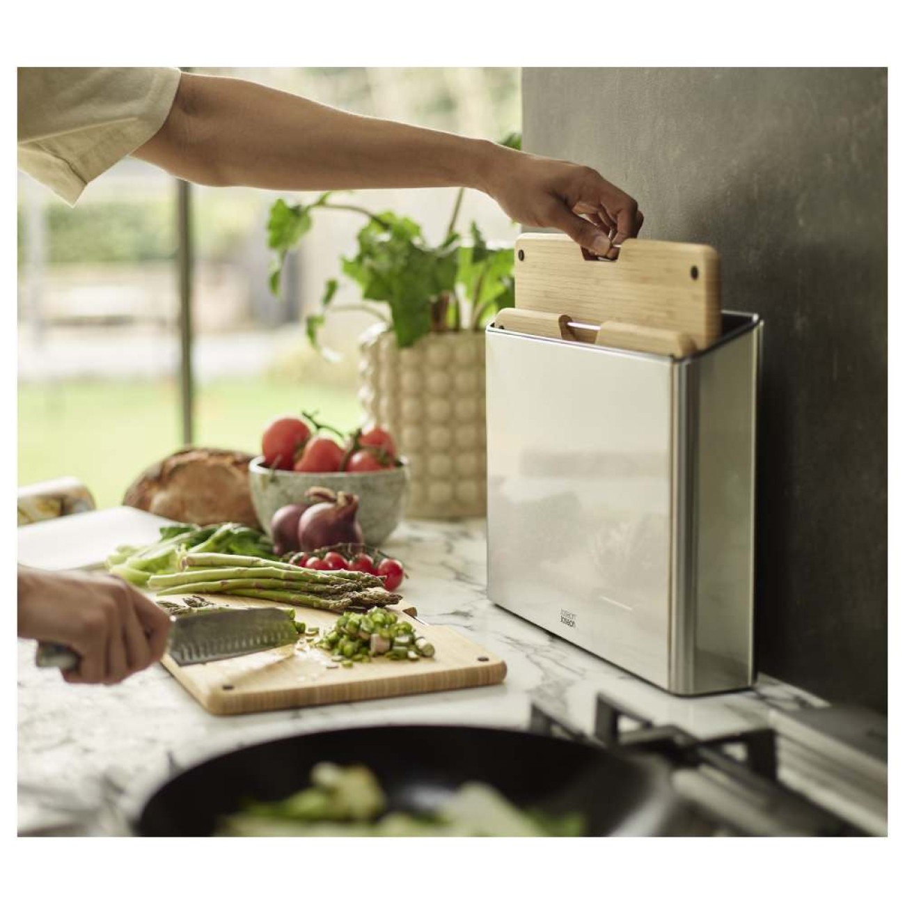 Joseph Joseph Βάσεις κοπής σετ 4τεμ. ασημί/Bamboo σειρά Folio Steel  BBQ Party