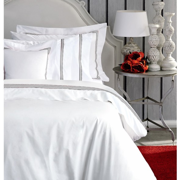 Valeron Σετ σεντόνια 240x260εκ./270x290εκ. & 2 μαξιλαροθήκες λευκό/ανθρακί σειρά Atlas Valeron Σετ σεντόνια 240x260εκ./270x290εκ. & 2 μαξιλαροθήκες λευκό/ανθρακί σειρά Atlas