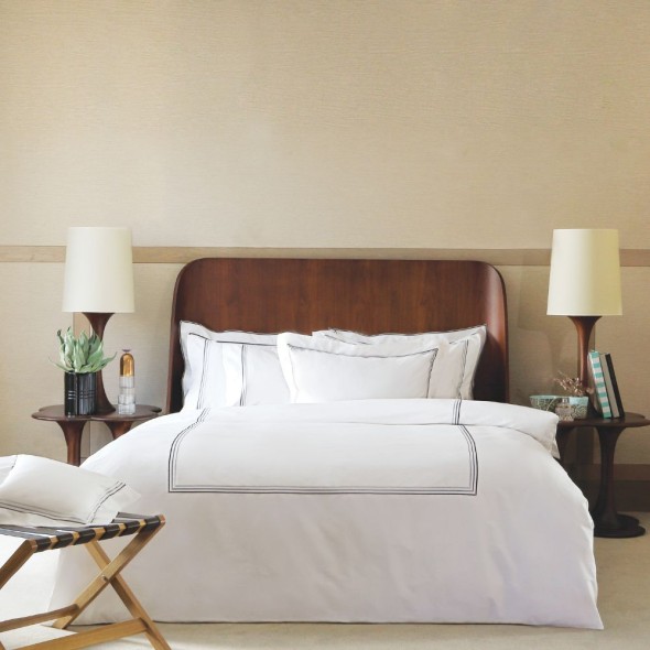 Valeron Σετ παπλωματοθήκη 240Χ220εκ. & 2 μαξιλαροθήκες λευκό/ανθρακί σειρά Trio
Valeron Σετ παπλωματοθήκη 240Χ220εκ. & 2 μαξιλαροθήκες λευκό/ανθρακί σειρά Trio