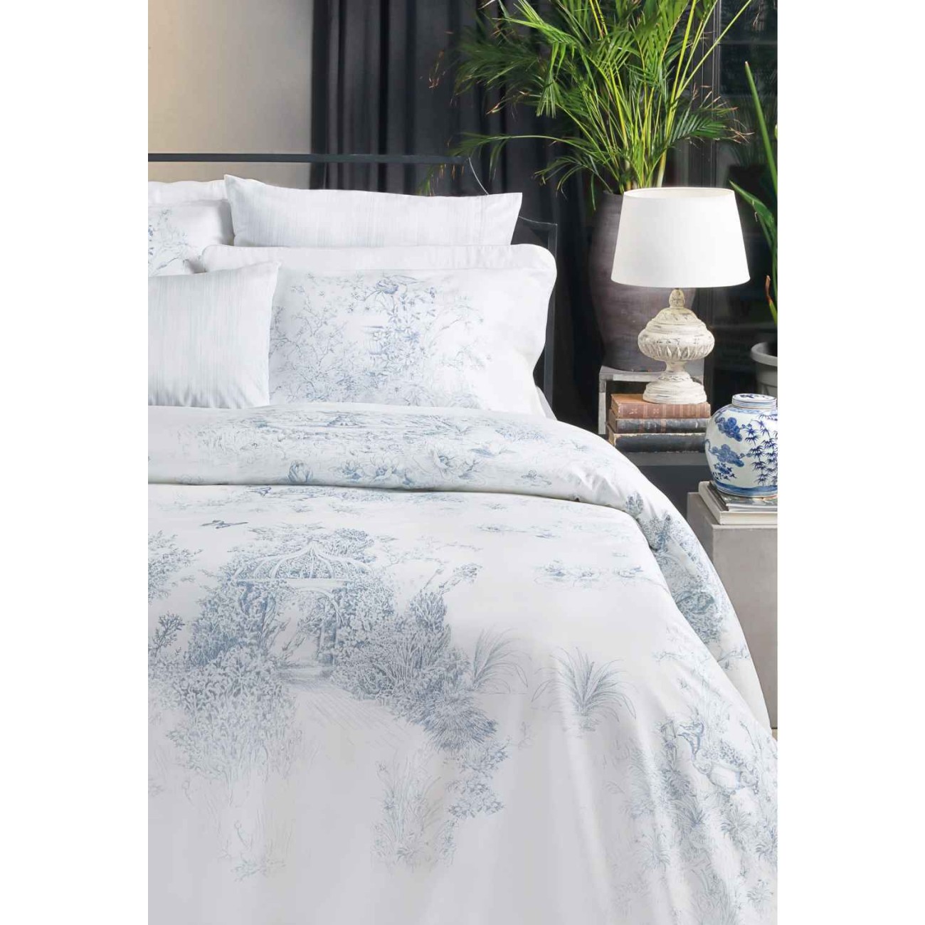 Valeron Σετ σεντόνια 240x260εκ./270x290εκ. & 2 μαξιλαροθήκες μπλε σειρά Bijou Σεντόνια