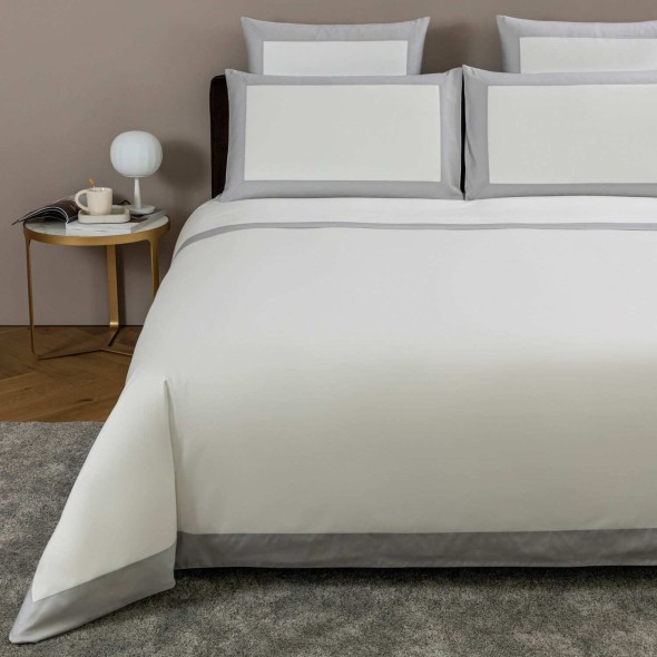 Frette Παπλωματοθήκη 240Χ220εκ. χρώμα milk/γκρι ρίγα, 100% βαμβακοσατέν σειρά Bold