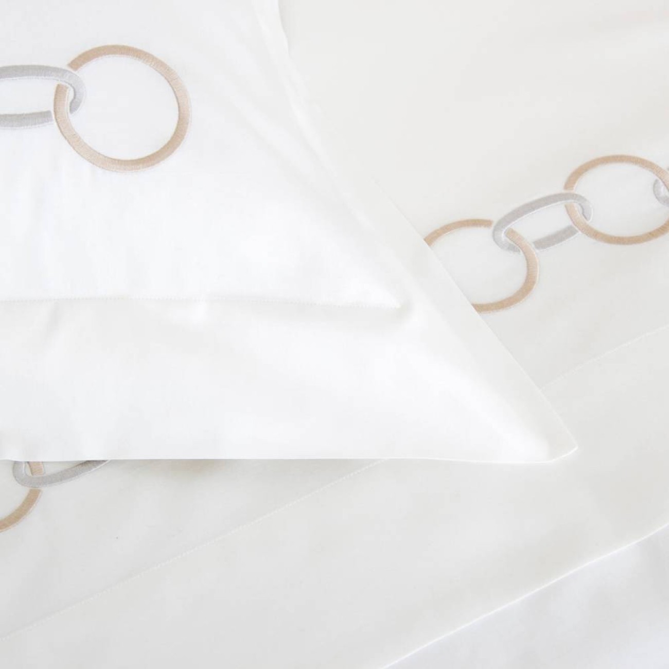 Frette Παπλωματοθήκη 240Χ220εκ. χρώμα savage beige/cliff grey 100% βαμβάκι σειρά Links Embroidered Παπλωματοθήκες
