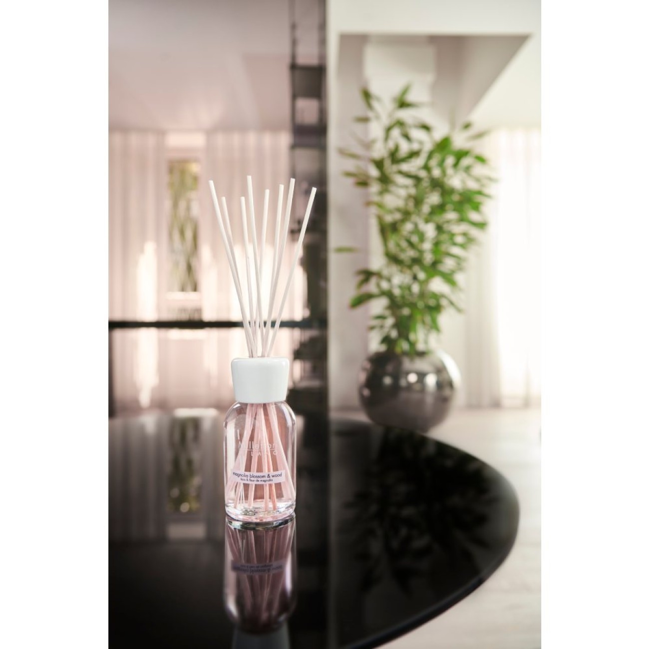 Millefiori Αρωματικά χώρου με στικς 250ml σειρά  Magnolia Blossom & Wood Milano    Αρωματικά Στικς