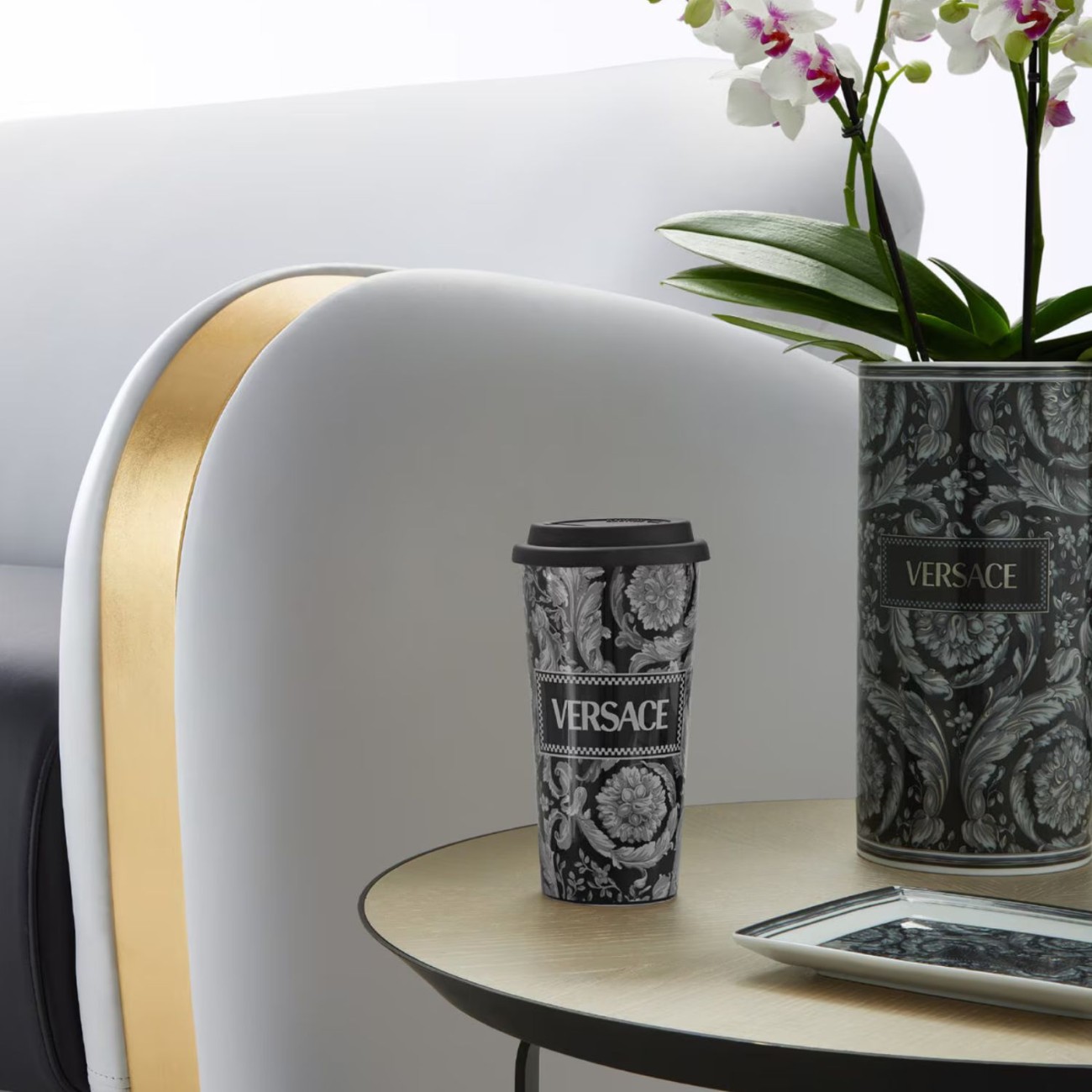 Versace Κούπα με καπάκι μαύρο/γκρι 500 ml σειρά Barocco Barocco Haze by Rosenthal/Versace