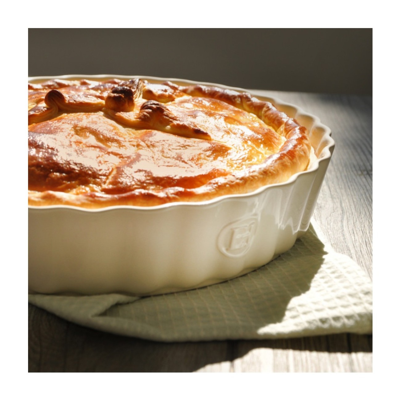 Emile Henry Σκεύος τάρτας βαθύ 24 εκ. / 1,15 λτ. σειρά Argile Πυρίμαχα Σκεύη - Ταψιά