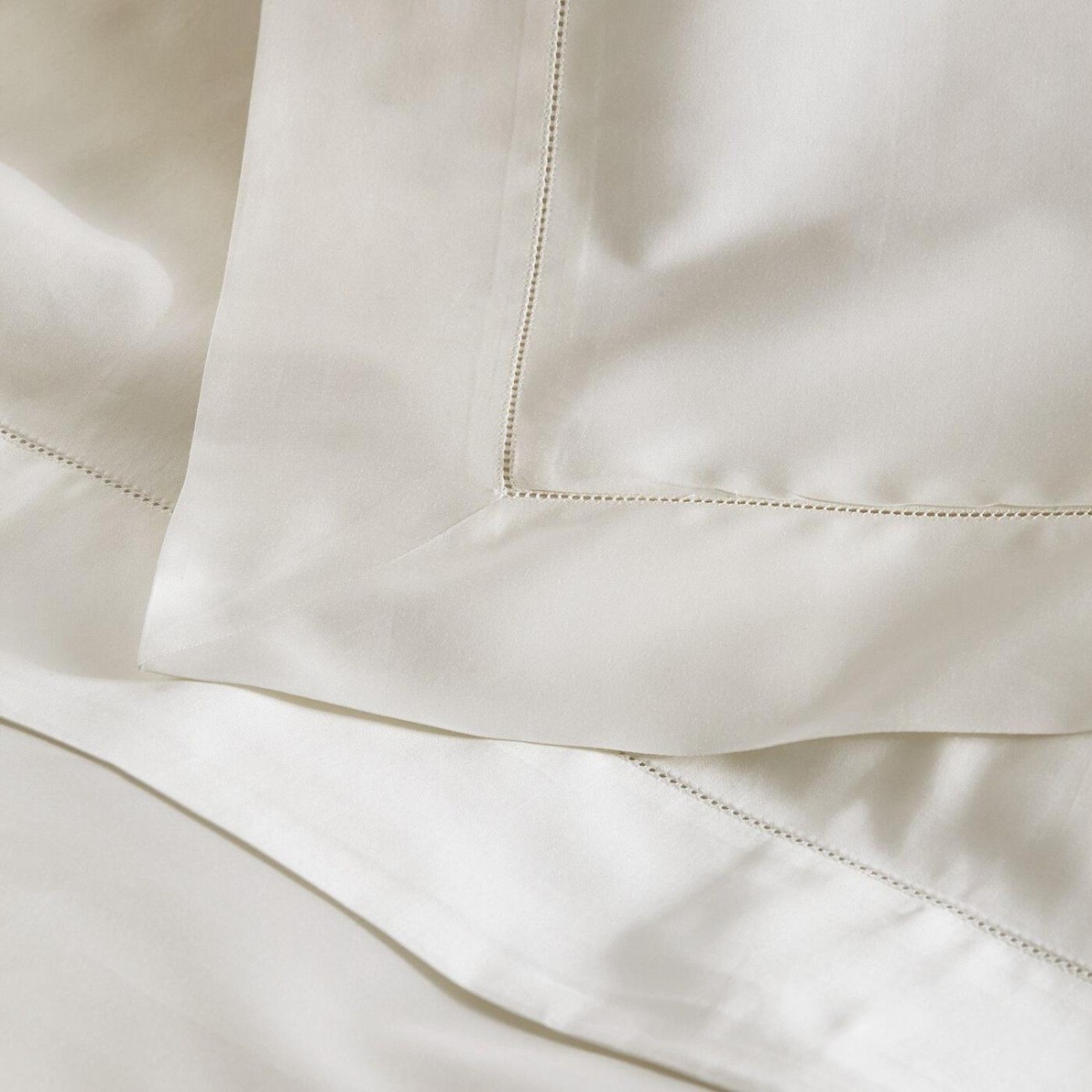 Frette Παπλωματοθήκη 240Χ220εκ. χρώμα λευκό 100% βαμβάκι σειρά  Single Ajour  Παπλωματοθήκες