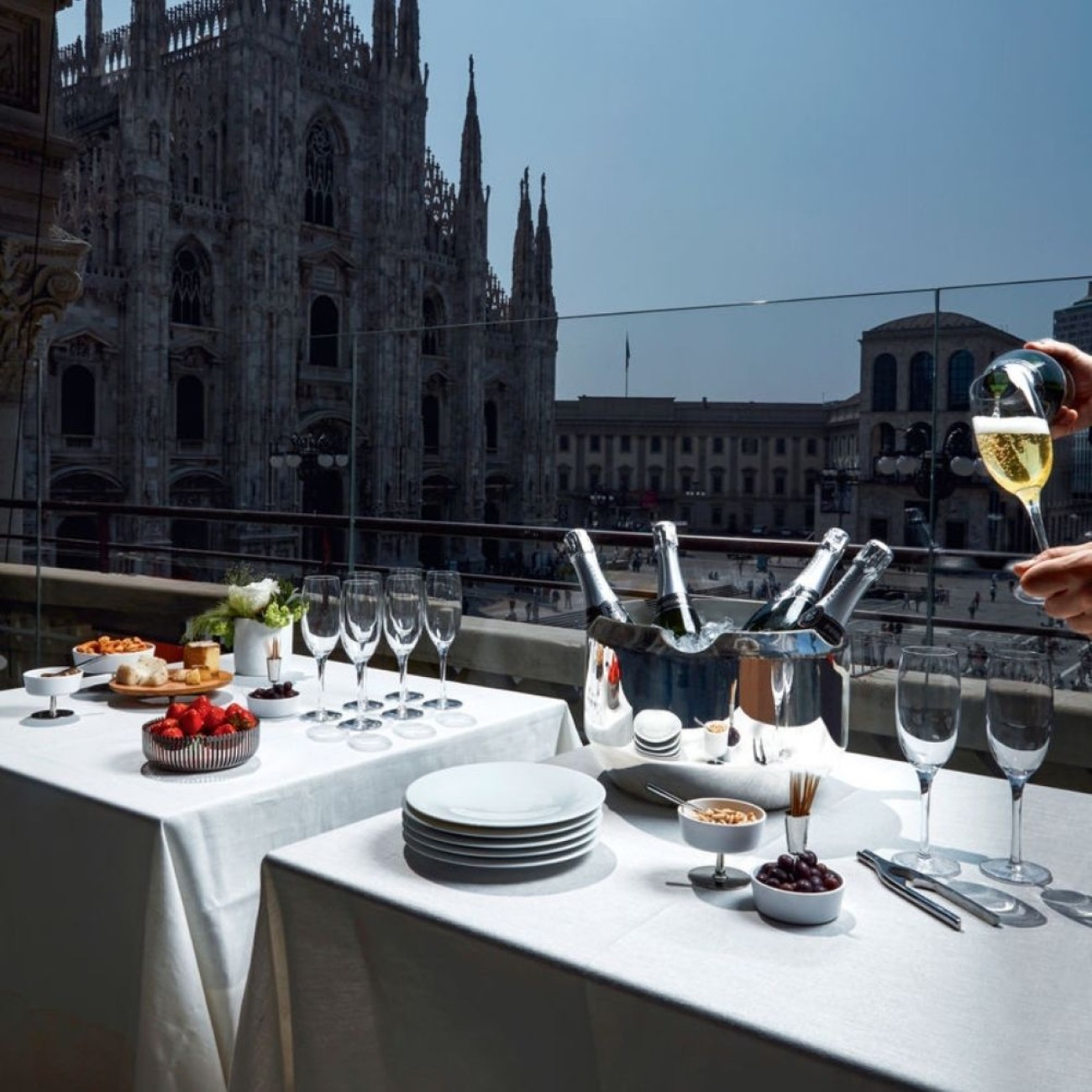 Alessi Θήκη κρασιού 5 θέσεων S/steel σειρά Noe 
 Ποτό/ Bar