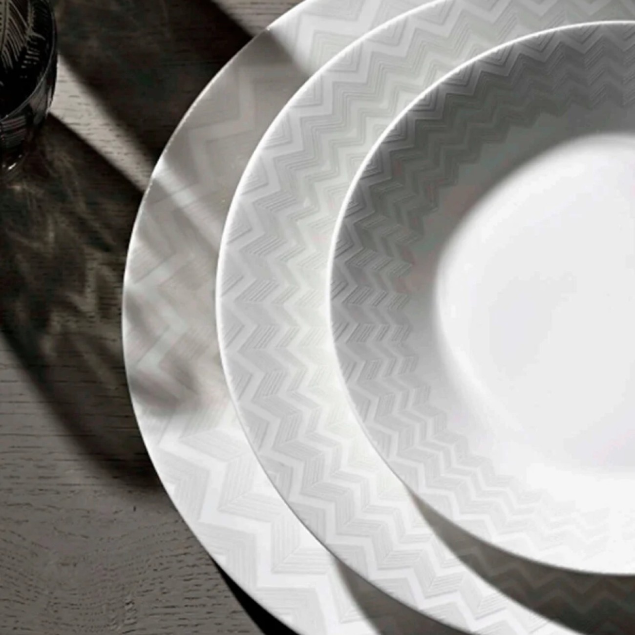 Missoni Πιάτο βαθύ 22εκ. σειρά Zig Zag White
 Πιάτα βαθιά